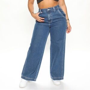 Paparazzi High Rise 90's Utility Jeans - Medium Blue Wash